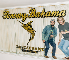 Partners in Paradise: R&R With NYC’s Ray’s Bar